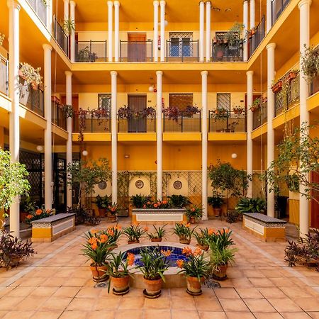 San Vicente-Museo Apartamento セビリア エクステリア 写真